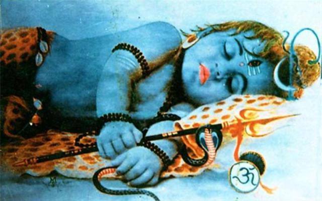 Baby Shiva schlafend